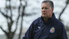 Ricardo Peláez en un campamento de Chivas