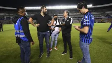 Directiva de Gallos en La Corregidora tras la pelea campal