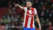 Héctor Herrera jugando partido con el Atlético de Madrid en LaLiga