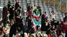 Mujeres iraníes, en un partido de futbol de Irán