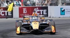 Patricio O'Ward durante el Gran Premio de Long Beach