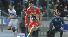 Chucky Lozano durante un partido del Napoli