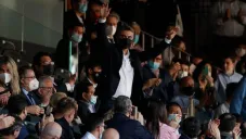 Claudio López estuvo en la grada