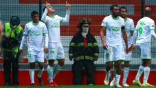 Juárez celebrando su victoria vs Toluca