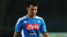 Hirving Lozano en un partido del Napoli
