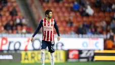 Oribe Peralta durante un partido con Chivas