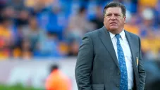 Piojo Herrera, molesto en juego con Tigres