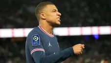 Kylian Mbappé durante un partido con el PSG