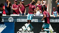 Jugadores de los 'Pids' festejan un gol