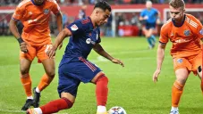 Jairo Torres jugando partido en su debut con Chicago Fire