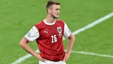 Kalajdzic jugando partido con la Selección de Austria