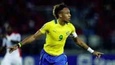 Aubameyang en festejo de gol