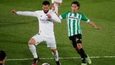 Diego Lainez en acción ante Real Madrid en LaLiga