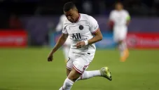 Kylian Mbappé durante un partido con el PSG