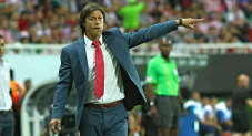 Matías Almeyda en un partido de Chivas
