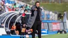 Juan Carlos Amorós en un partido con el Betis Femenil