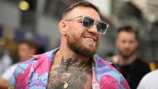 Conor McGregor estuvo presente en la qualy del GP de Mónaco