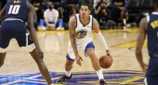 Juan Toscano en un partido de Golden State Warriors