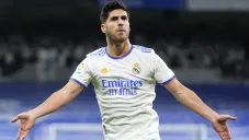 Marco Asensio durante un duelo con Real Madrid