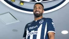 Rodrigo Aguirre es el nuevo delantero de los Rayados