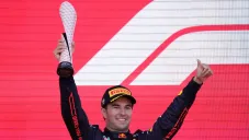 Checo Pérez tras su podio en el GP de Bakú