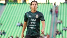 Lainez previo a un partido de México
