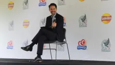 Yon de Luisa en conferencia de prensa