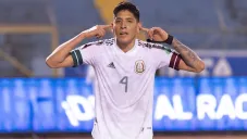 Edson Álvarez interesa al Everton