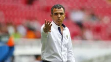Ricardo Cadena confirmó que buscará otro delantero para Chivas