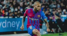Dani Alves jugando con el Barcelona
