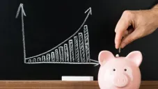 Tenoch Ochoa Fernández analiza los Afores en México