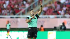 El árbitro paró el partido por el grito homofóbico