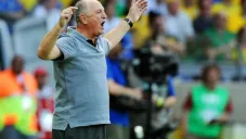 Luiz Felipe Scolari dirigiendo