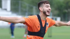 Montes cumplirá su sueño europeo con el Real Avilés