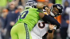 Seahawks maniataron en su regreso a Seattle a Russell Wilson