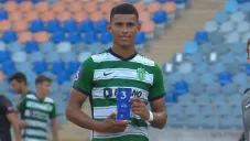 Jesús Alcántar se estrenó como goleador en Europa