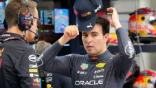 Checo Pérez finalizó cuarto en la primera práctica de Singapur