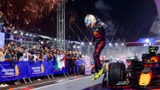 Checo Pérez llevará el RB7 a Red Bull