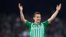 Andrés Guardado igualó marca de Hugo Sánchez
