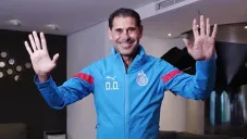Fernando Hierro en su presentación como director deportivo de Chivas
