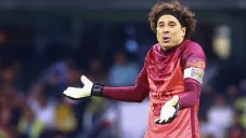 Memo Ochoa con el América