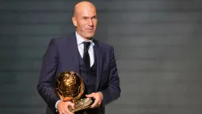 Zinedine Zidane, cerca de volver a los banquillos