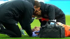 Conmoción de Emiliano Martínez en la Premier