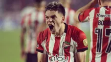 Castro festejando un gol