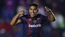 Jonathan Martínez celebra con el Atlante