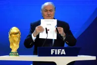 Blatter confesó que se arrepiente de dar la sede a Qatar