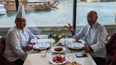 Francisco Chacón y Luis García en Burj Al Hamam Qatar