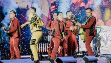 Grupo Firme en concierto