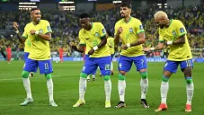 Roy Keane, molesto por bailes de brasileños ante Corea: “Es realmente irrespetuoso”