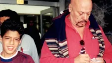 Un joven Andrés Vaca y el Perro Bermúdez